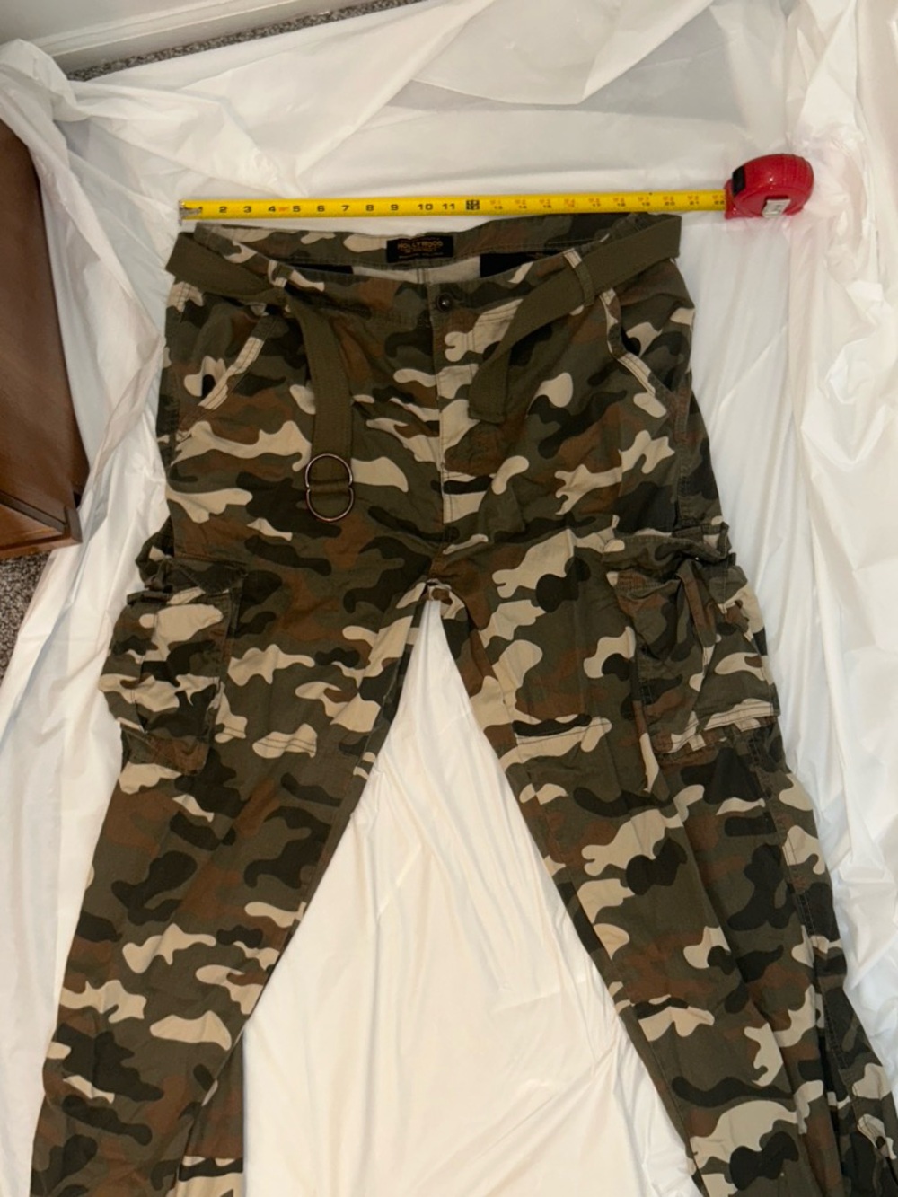 Hollywood The Jean People camo cargo pants: